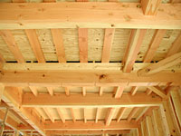 木の香りは、やっぱいいいな